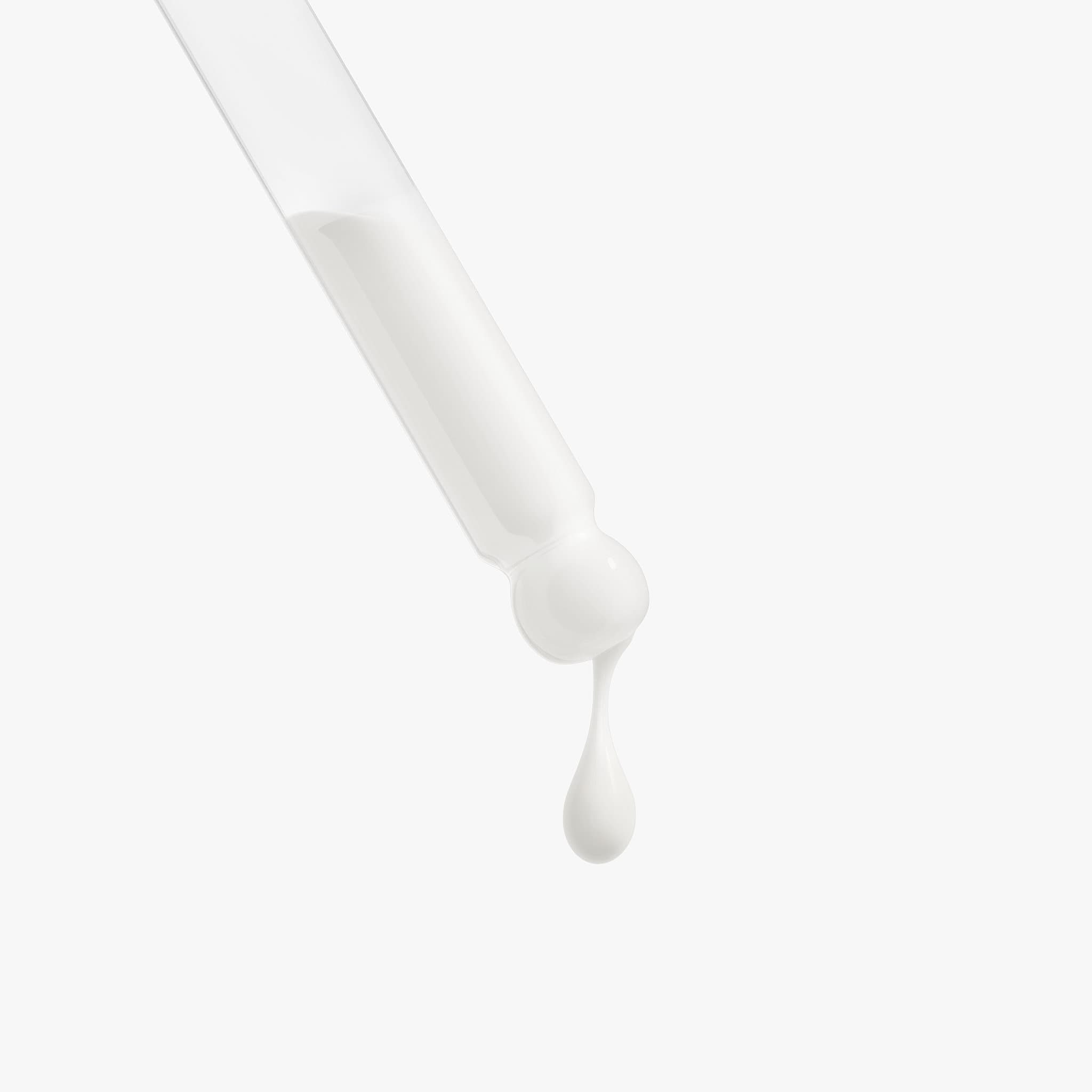 Retinol & Peptide Serum - Image 2